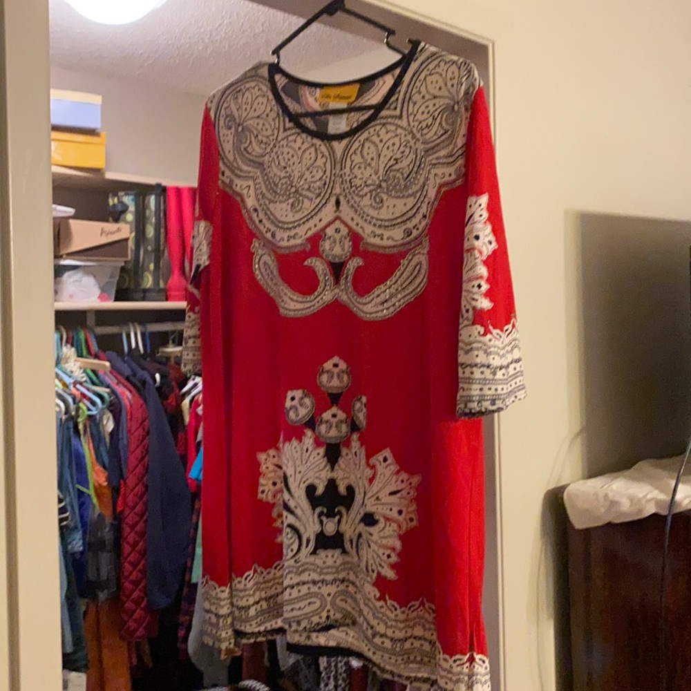 Ella Samani red with details top